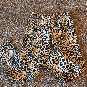 Leopard leggings